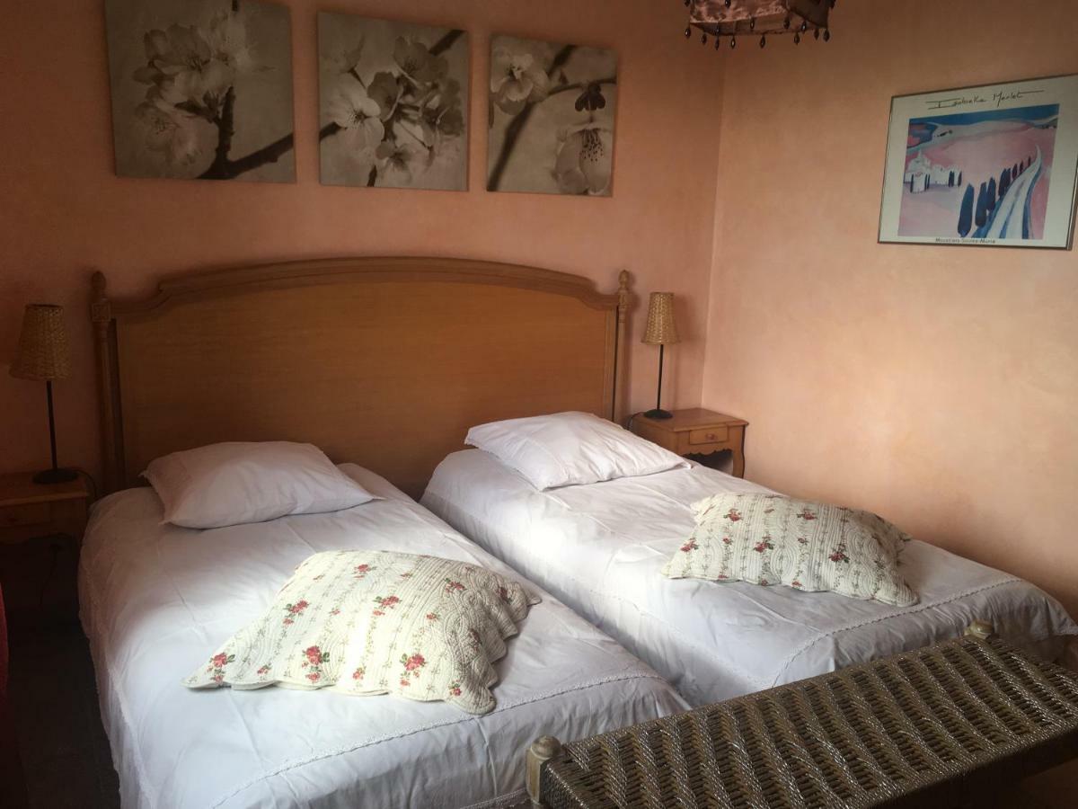 La Ferme Du Petit Segries Bed & Breakfast 3*