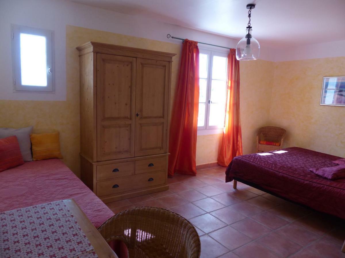La Ferme Du Petit Segries Bed & Breakfast 3*